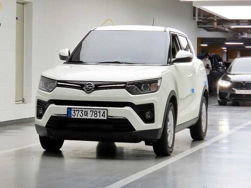 KG Mobility (Ssangyong) Tivoli 2WD Gasoline 1.5 V3 — фото 2
