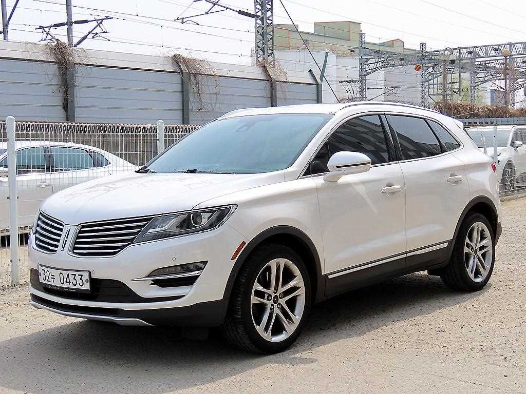 링컨 MKC 2.0 AWD 사진 2/20