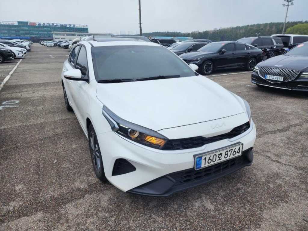 Kia K3 1.6 Gasoline Prestige — фото 2