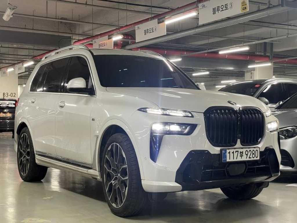 BMW X7 xDrive 40i M 스포츠 사진 2/20