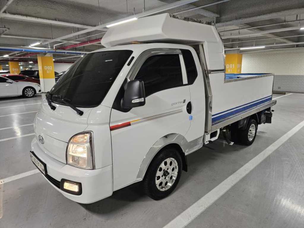 Hyundai Porter Super Cab/ Long Wheelbase/ CRDi