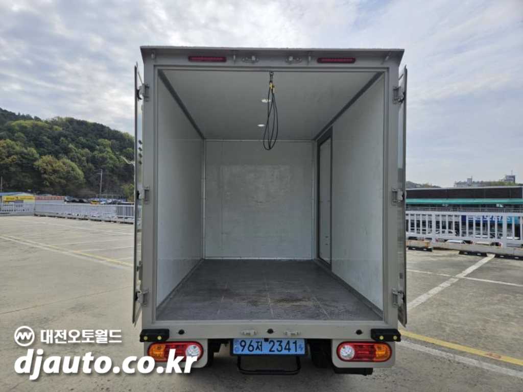 현대 포터2 1톤 표준탑 전기 - 중고 트럭 매물 이미지