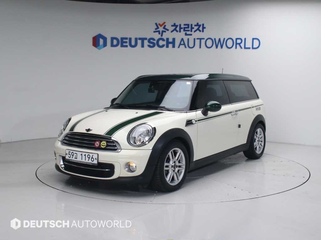 Mini Clubman Green