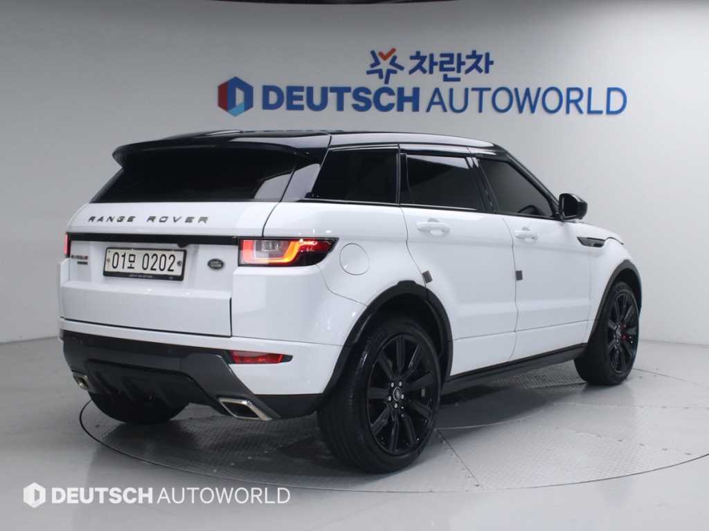 랜드로버 레인지로버 이보크 2.0 TD4 HSE 다이나믹 사진 2/20