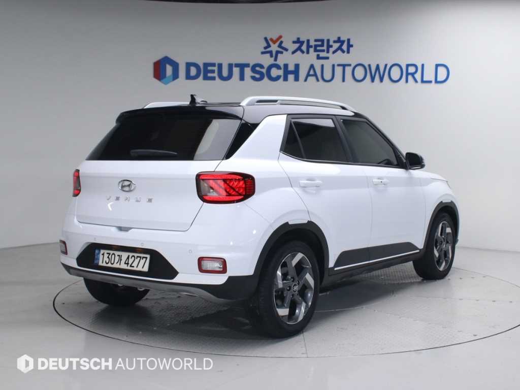 Hyundai Venue 1.6 Modern Plus 3
