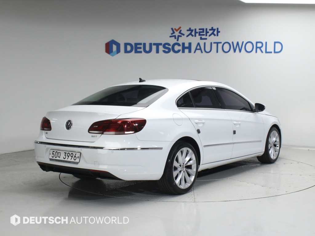 폭스바겐 CC 2.0 TSI 사진 2/20