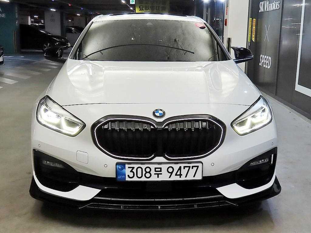 BMW 1시리즈 120i M 스포츠 사진 2/20