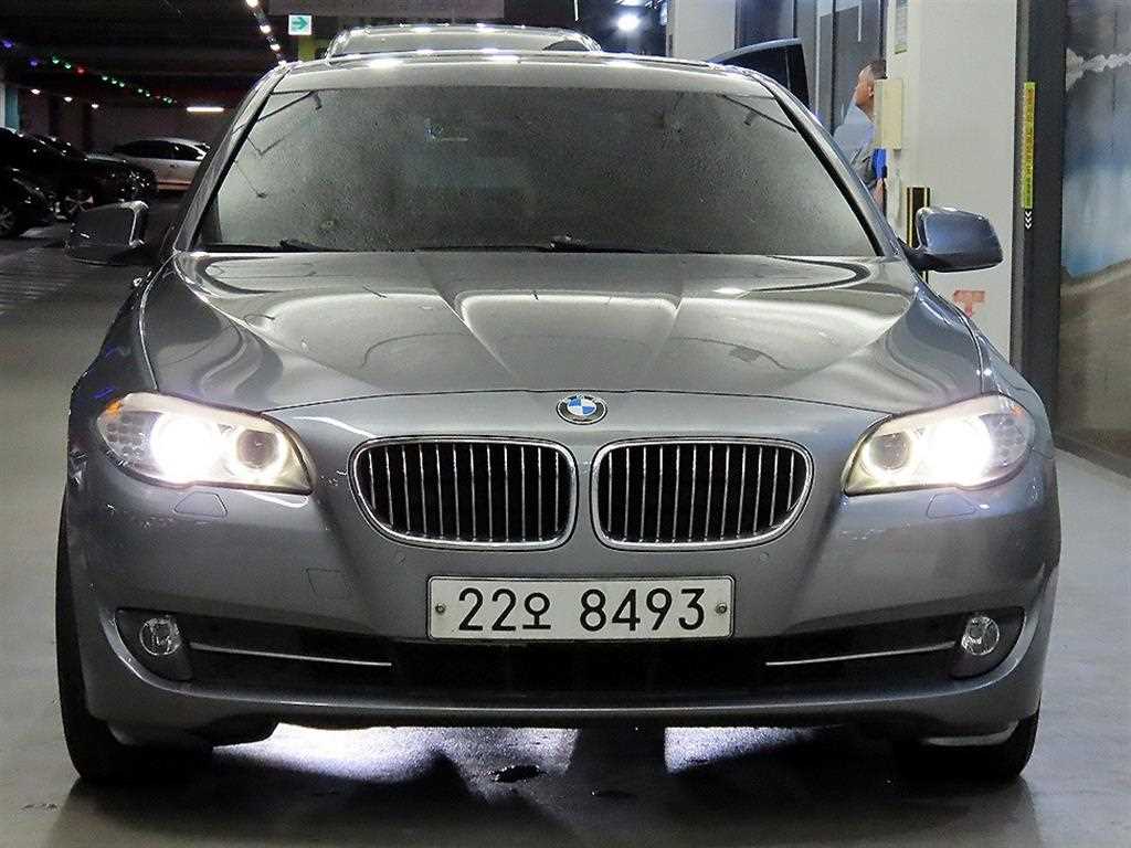 BMW 5시리즈 520d 사진 2/20