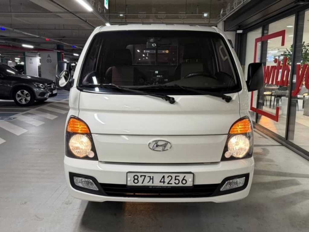 현대 포터2 1톤 카고 - 중고 트럭 매물 이미지