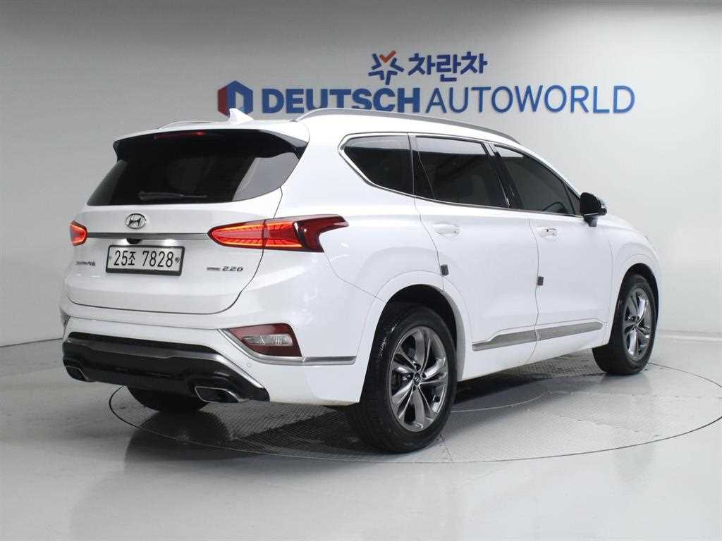 현대 싼타페 디젤 2.2 4WD 인스퍼레이션 사진 2/20