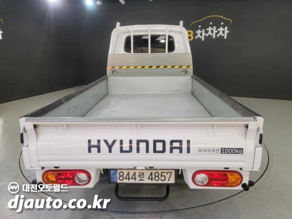 현대 포터2 1톤 카고 - 중고 트럭 매물 이미지