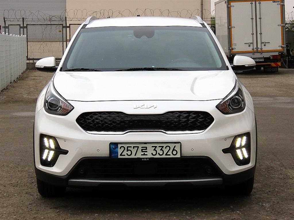 더 뉴 니로 1.6 HEV 노블레스 2022년식