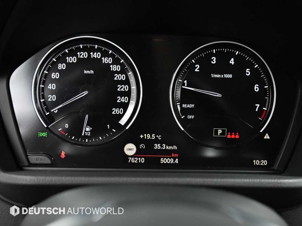 BMW X1 xDrive 20i M Sport 9