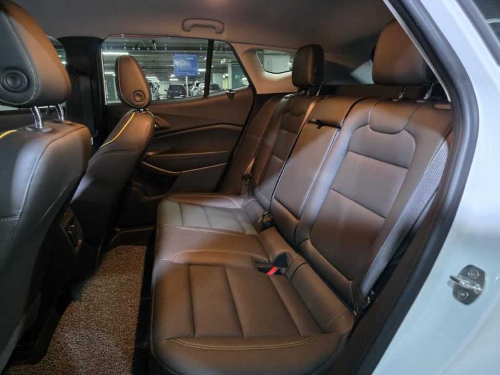 Chevrolet Trax 1.2 Turbo Active 10