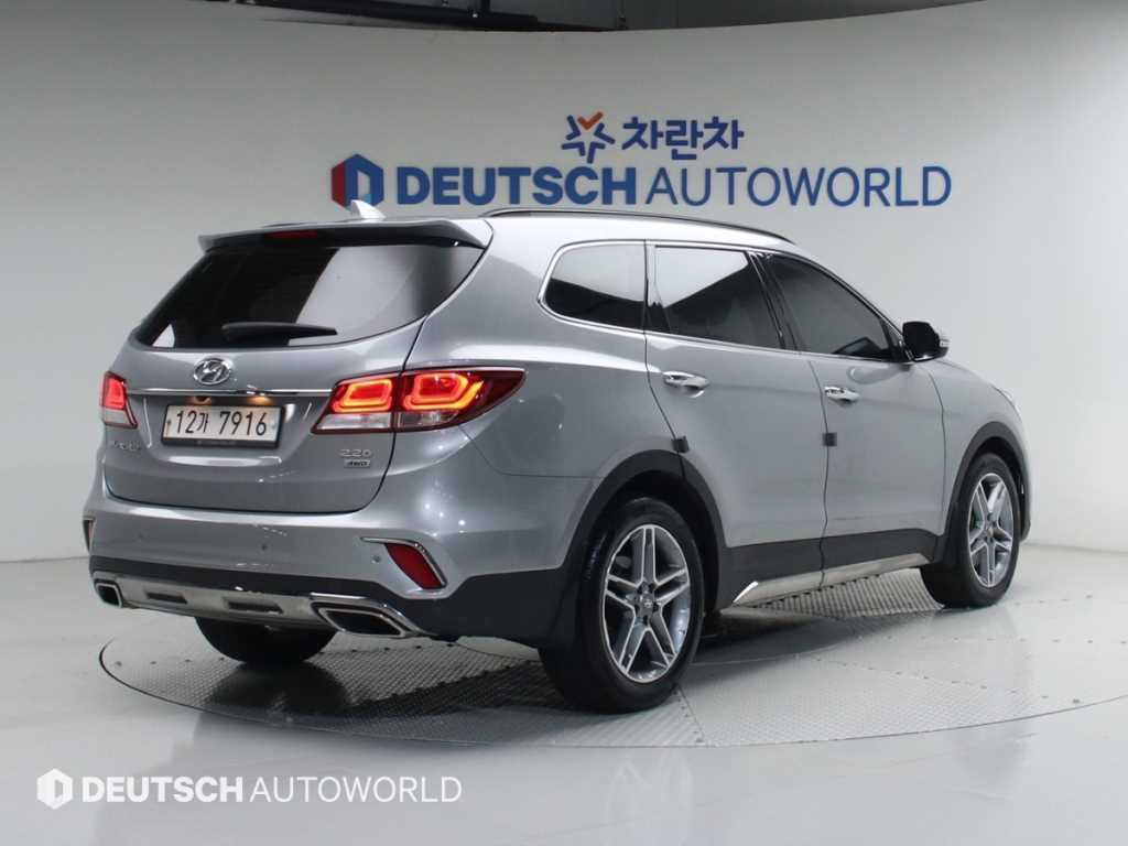 현대 맥스크루즈 E-VGT R2.2 4WD 프레스티지 사진 2/20