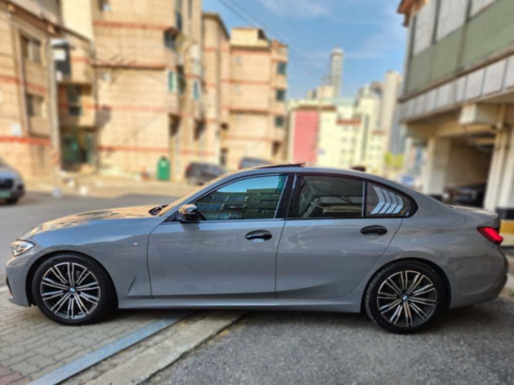 BMW 3 Series 320i M Sport — фото 3