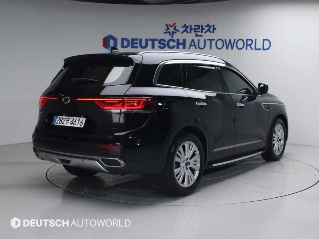 르노코리아 QM6 2.0 LPe RE 시그니처 2WD 사진 2/20