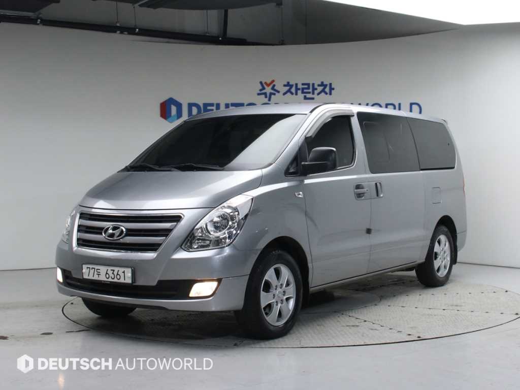 그랜드 스타렉스 11인승 왜건 4WD 모던 2017년식