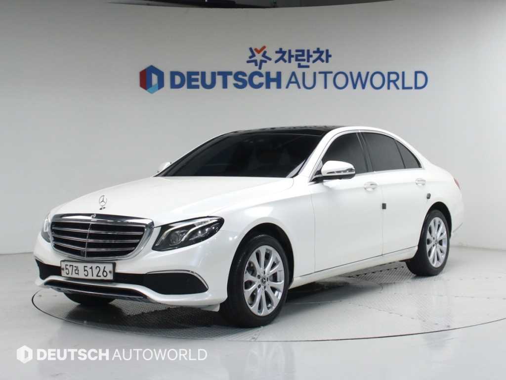 E-클래스 W213 E300 4MATIC 익스클루시브 2017년식