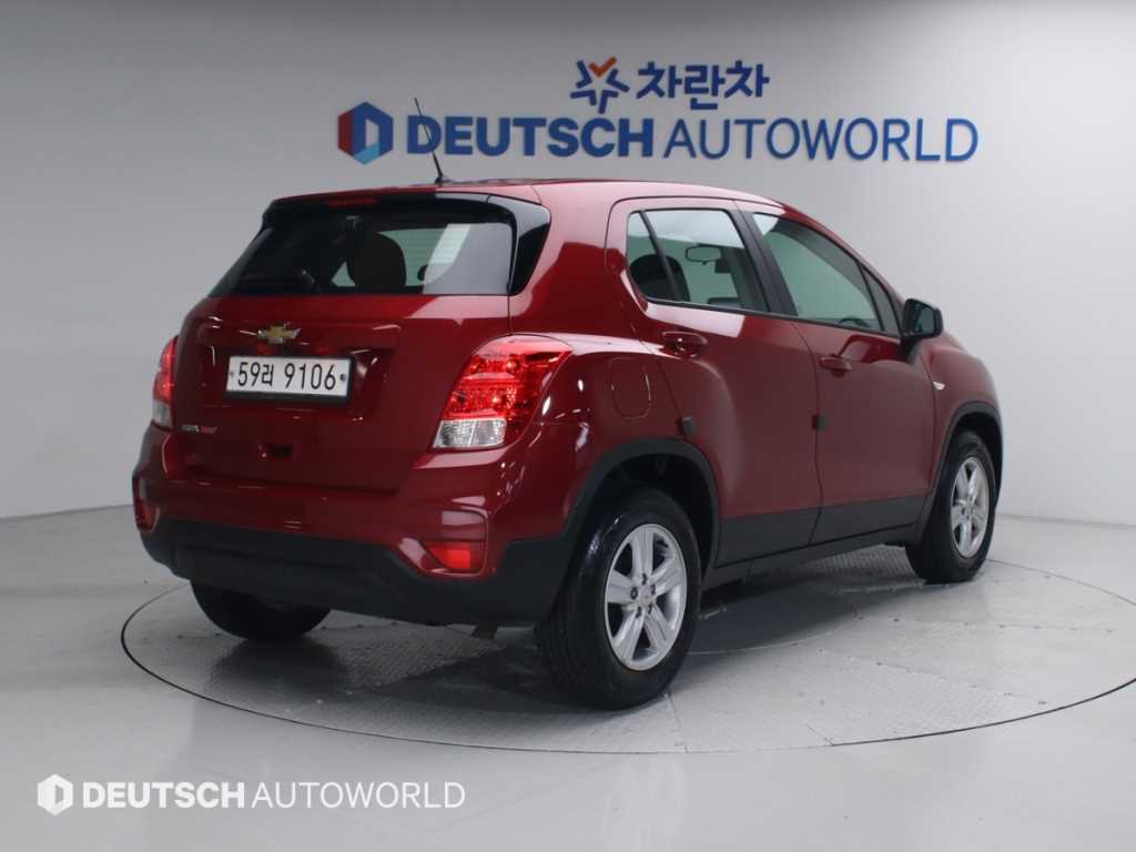 쉐보레 트랙스 가솔린 1.4 LS 디럭스 사진 2/20