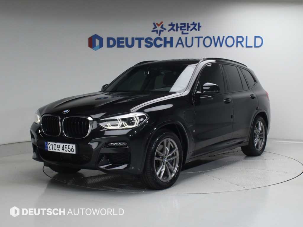 BMW X3 xDrive 30e M 스포츠 사진