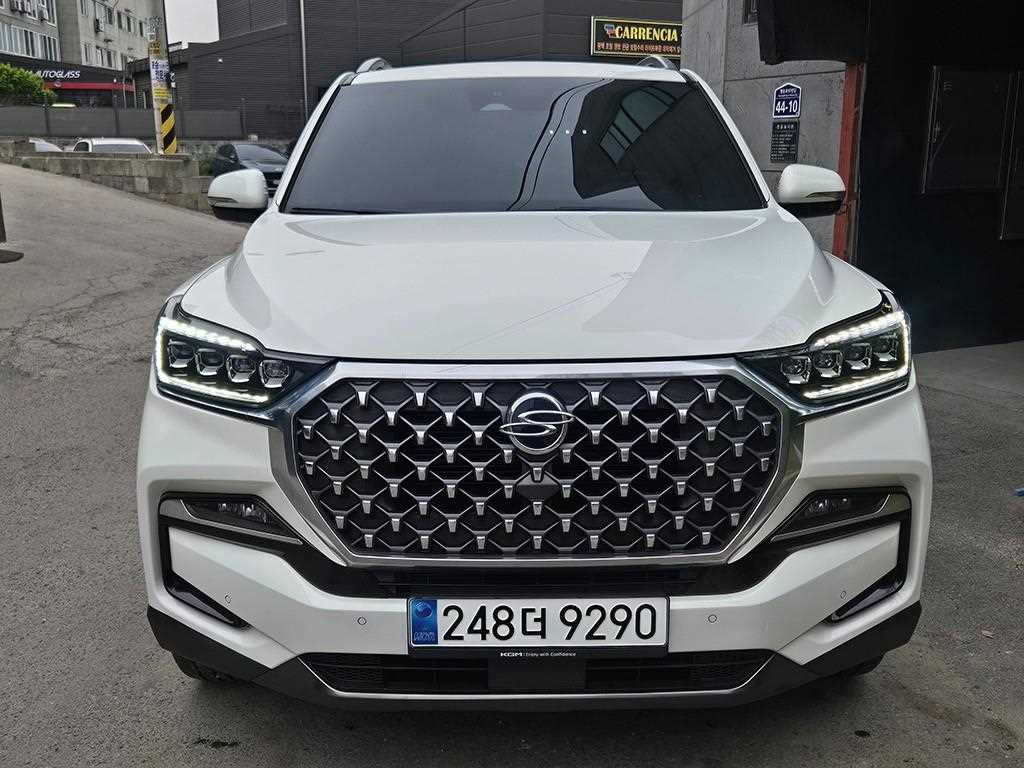 KGM 렉스턴 디젤 2.2 4WD 프레스티지 사진 2/20