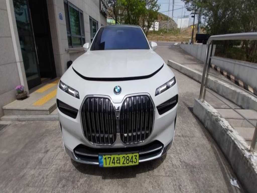 Genesis G70 750e xDrive Design Pure Excelence