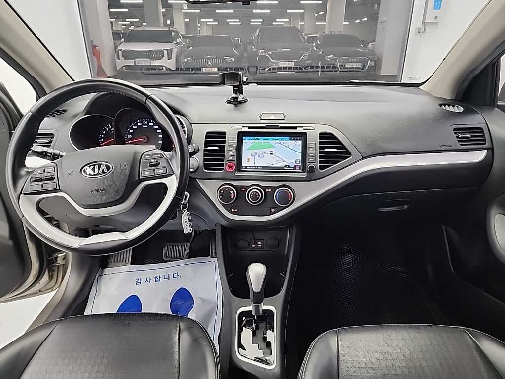 Kia Morning Deluxe 8