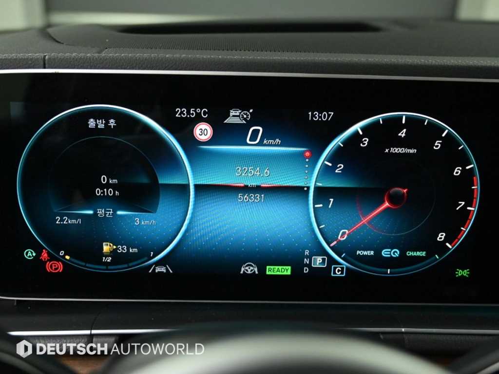 Mercedes-Benz GLE-Class GLE450 4MATIC 9