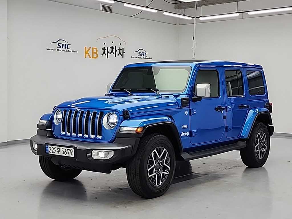 지프 랭글러 2.0 오버랜드 4xe 4도어 파워 탑 사진 2/20