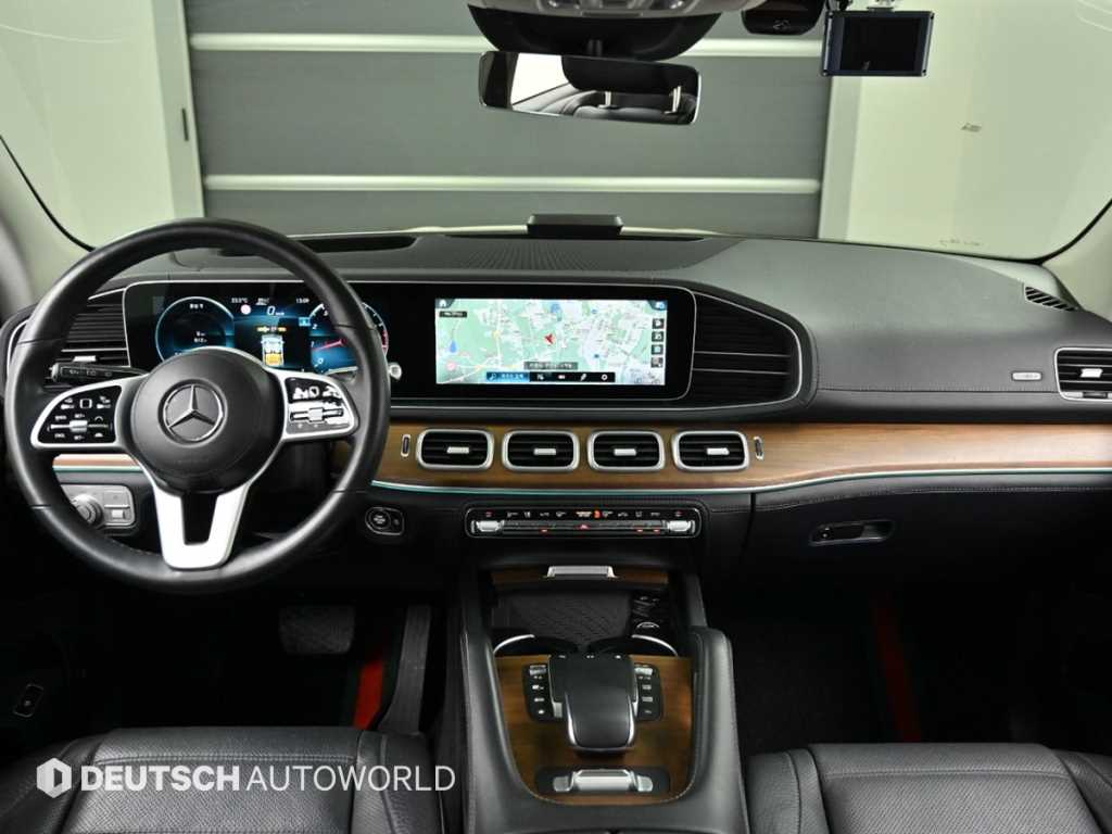 Mercedes-Benz GLE-Class GLE450 4MATIC 8