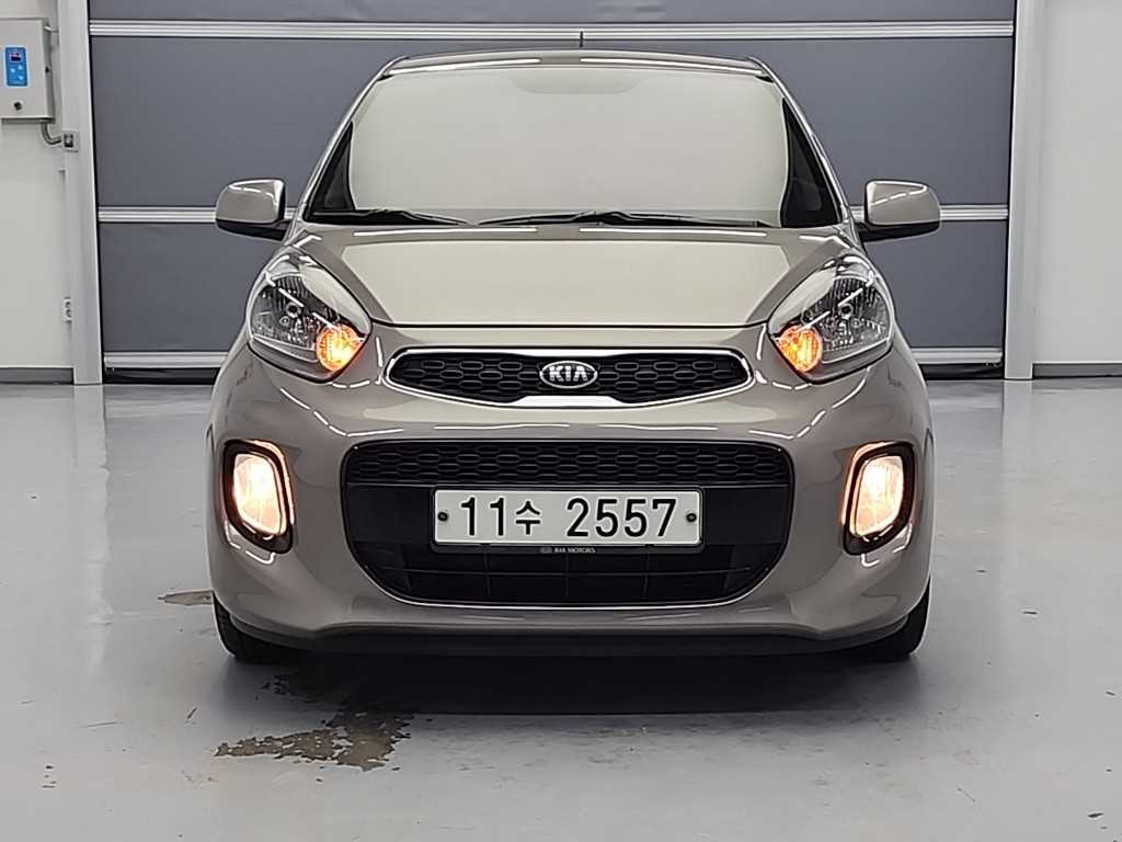Kia Morning Deluxe 3