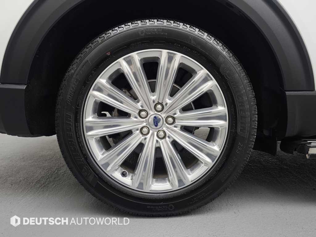 Ford Explorer 2.3 AWD Limited 6
