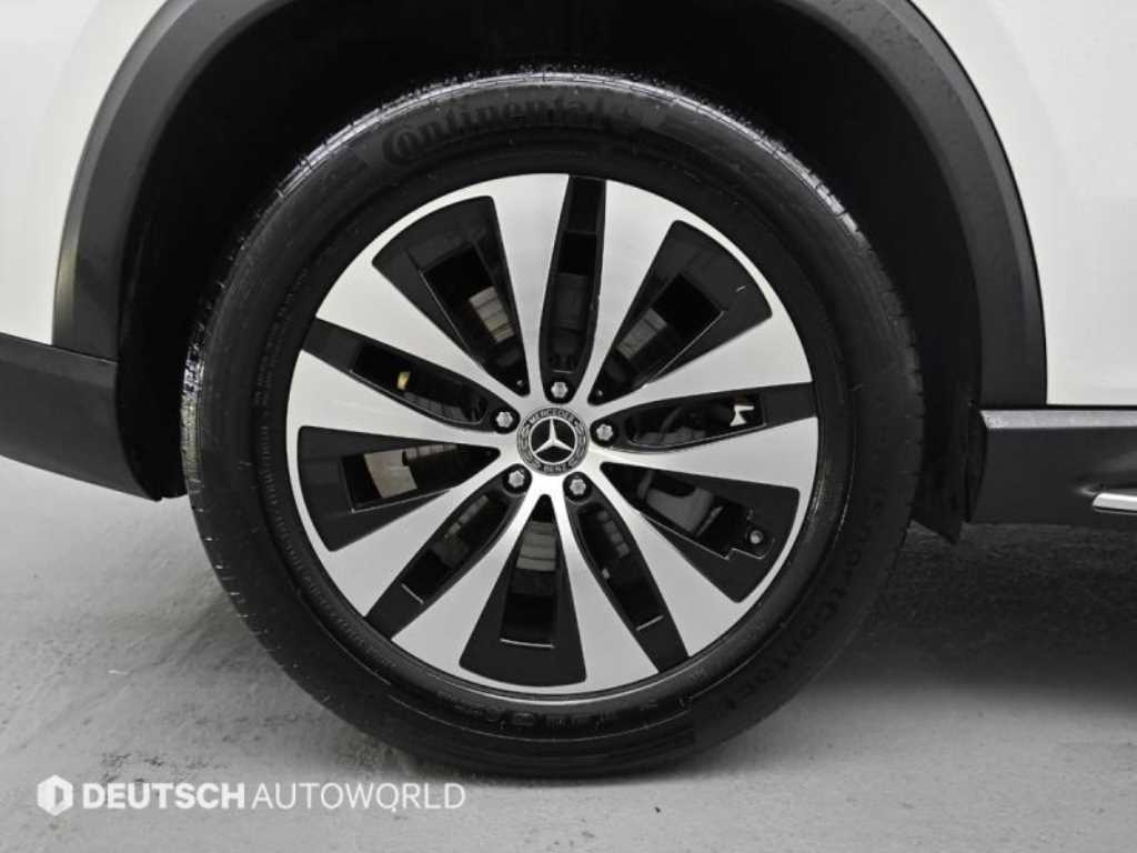 Mercedes-Benz GLE-Class GLE300d 4MATIC 6