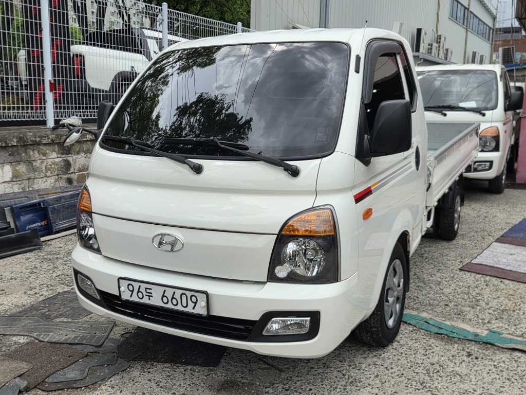현대 포터2 1톤 카고 - 중고 트럭 매물 이미지