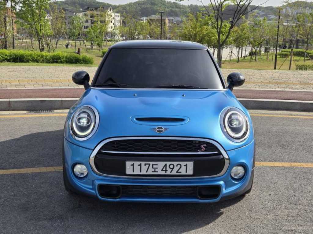 Mini Cooper Base Type 3