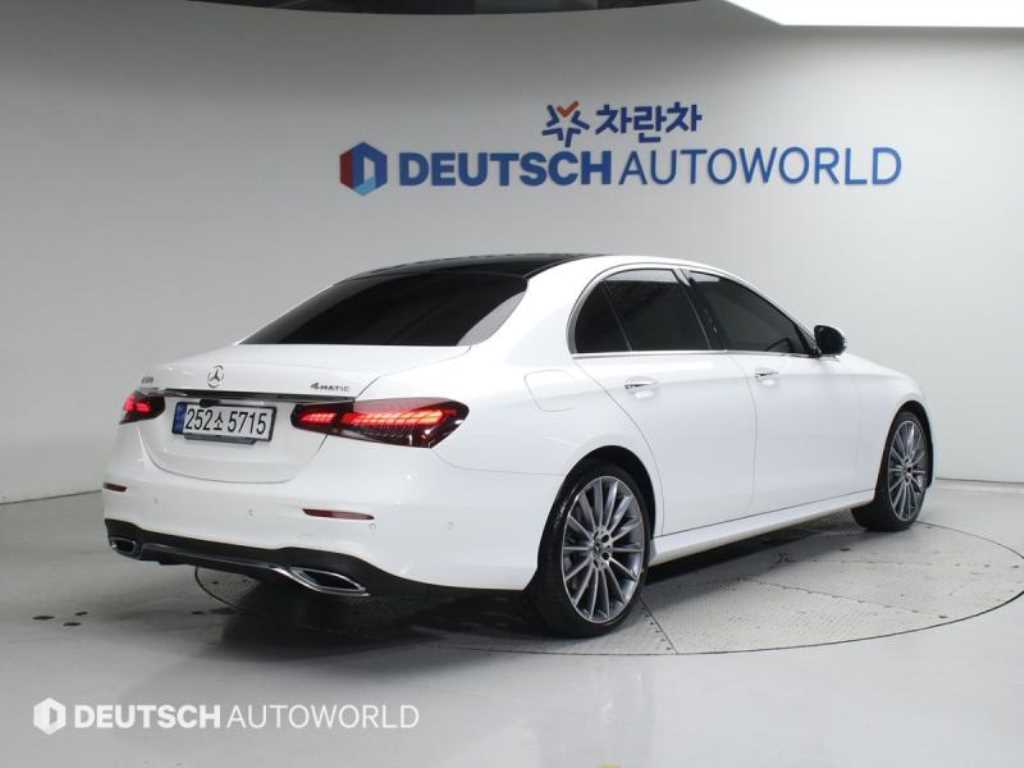 벤츠 E 클래스 E350 4MATIC AMG line 에디션 사진 2/20