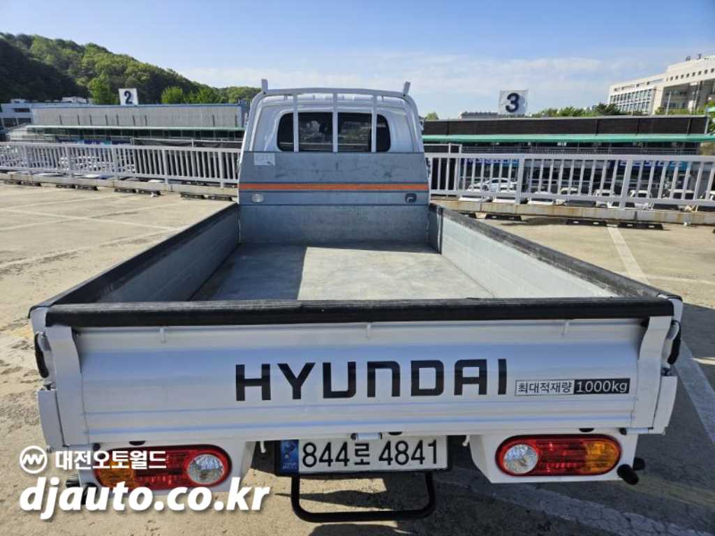 현대 포터2 1톤 카고 - 중고 트럭 매물 이미지