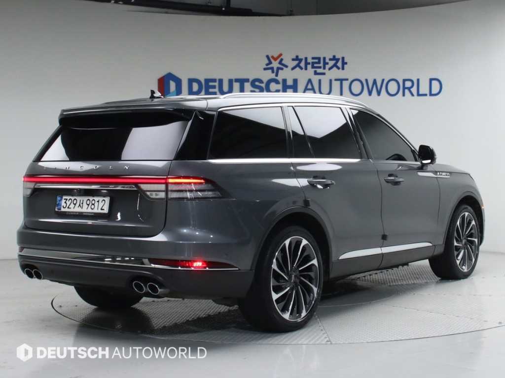 Lincoln Aviator 3.0 Reserve AWD 3