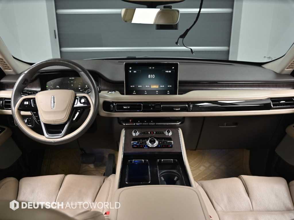 Lincoln Aviator 3.0 Reserve AWD 8