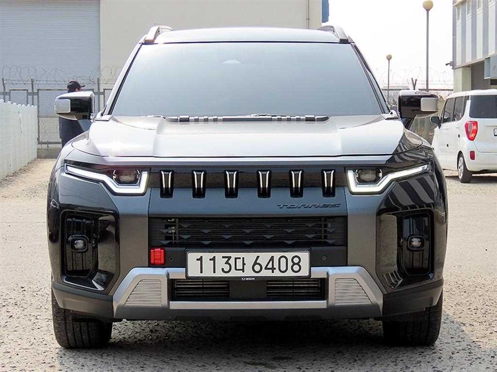 KG Mobility (Ssangyong) Torres 1.5 GDI-T 2WD T7 2