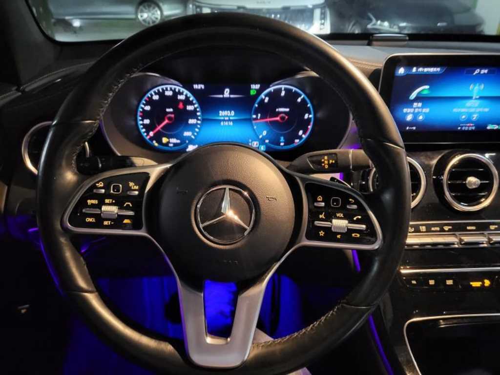 Mercedes-Benz GLC-Class GLC220d 4MATIC — фото 5
