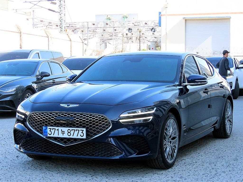 제네시스 G70 디젤 2.2D 2WD 기본형 사진 2/19