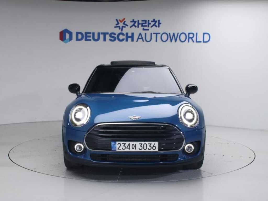 Mini Clubman Classic Plus The Essential Light 4