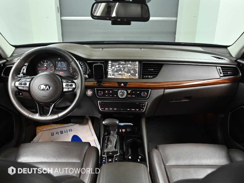 Kia K7 2.4 GDI Prestige 8