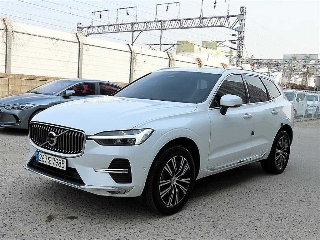 볼보 XC60 B5 AWD 인스크립션 사진 2/20
