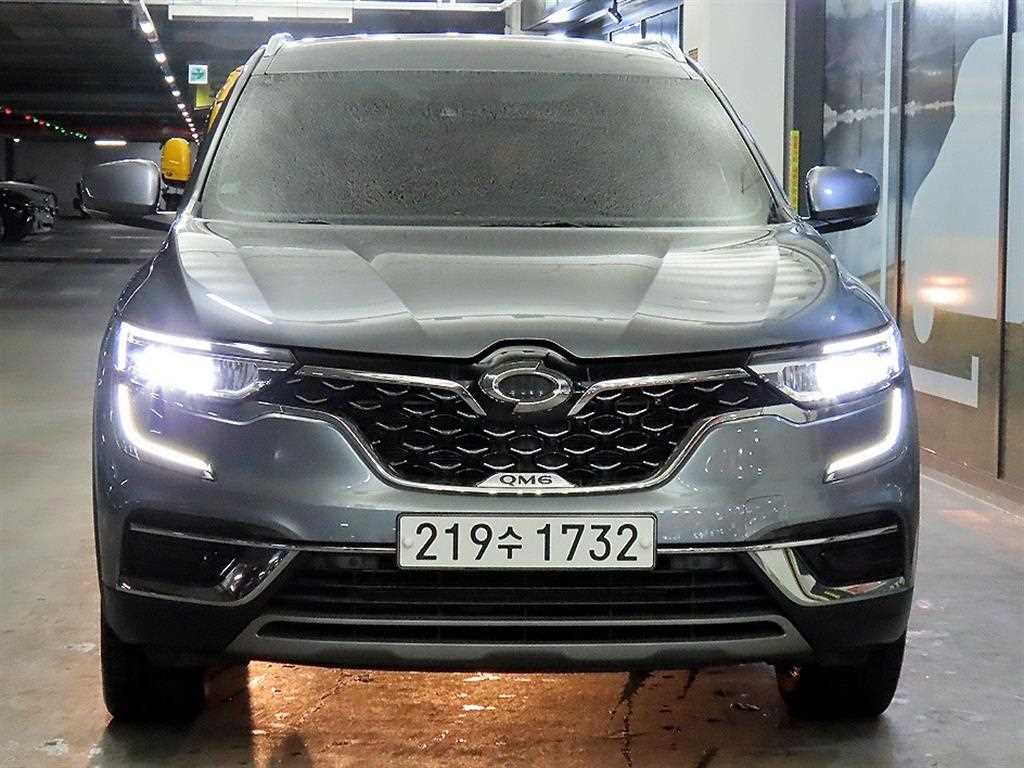 르노코리아 QM6 2.0 LPe RE 시그니처 2WD 사진 2/20
