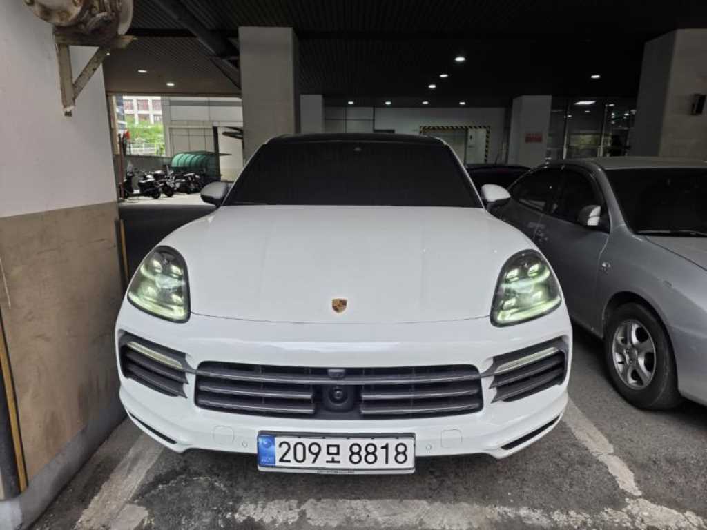 Porsche Cayenne 3.0 Platinum Edition