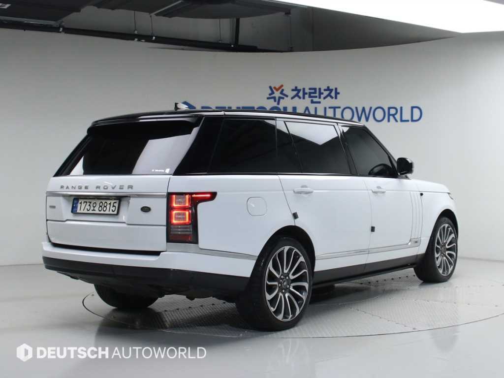 랜드로버 레인지로버 4.4 SDV8 AB LWB 디젤 사진 2/20