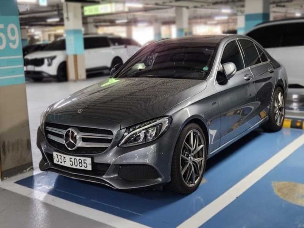 Mercedes-Benz C-Class C350e